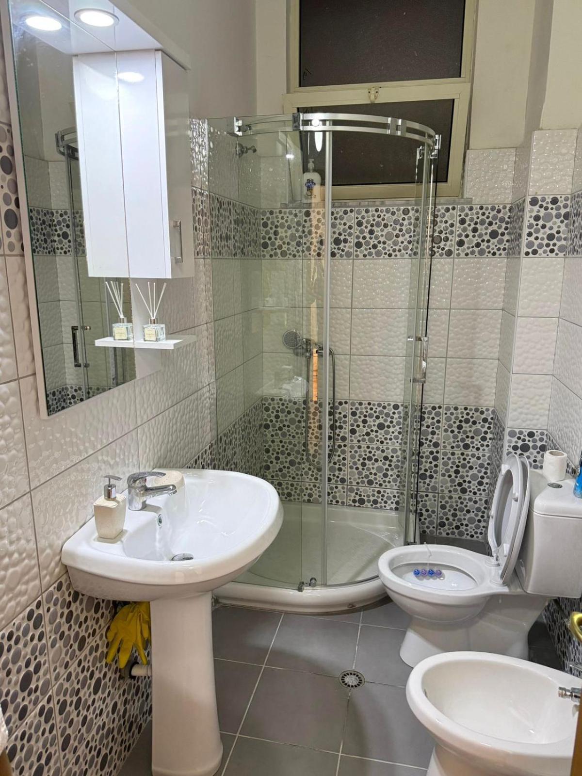Shkodra Apartments Екстериор снимка